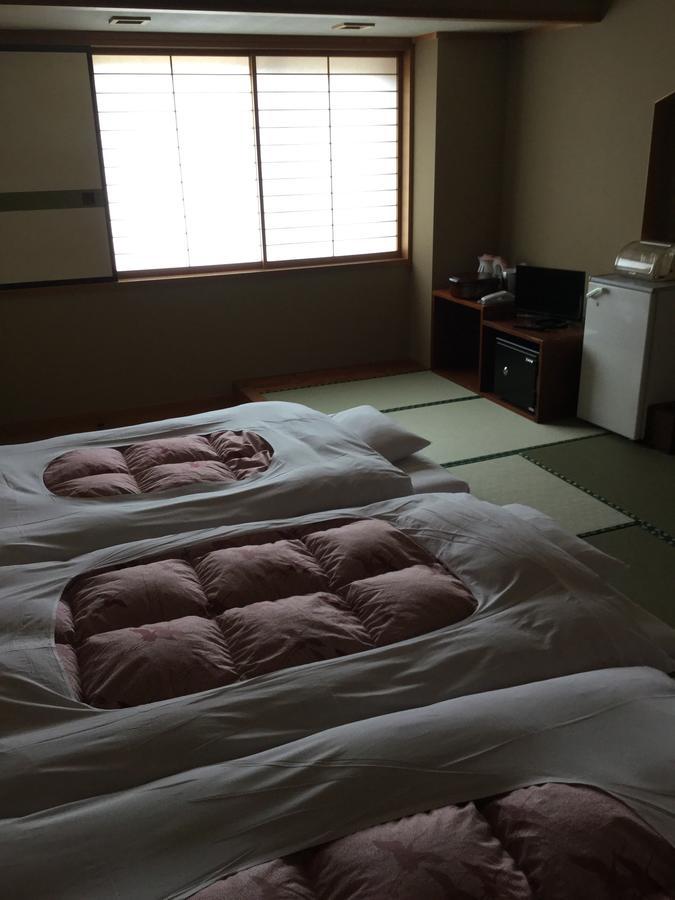 Utsunomiya Inter Resort Hotel & Golf Tsuru Country Club Экстерьер фото