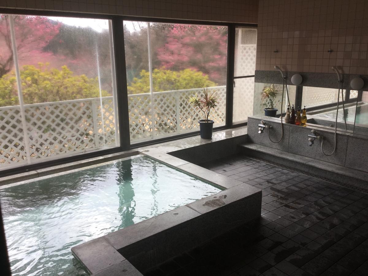 Utsunomiya Inter Resort Hotel & Golf Tsuru Country Club Экстерьер фото